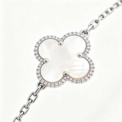 🍀 Clover Bracelet | Mother-of-Pearl Jewelry | Five-Flower Lucky Glow
